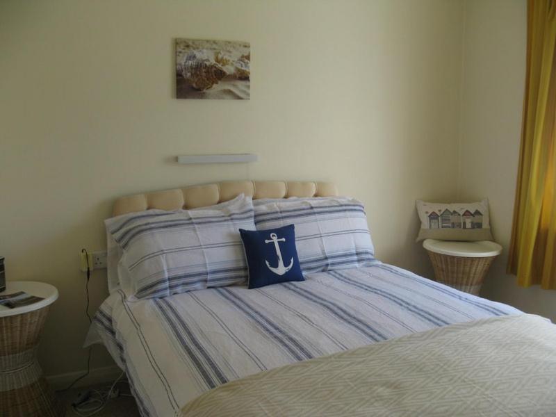 Pine Lodge Barton on Sea Esterno foto